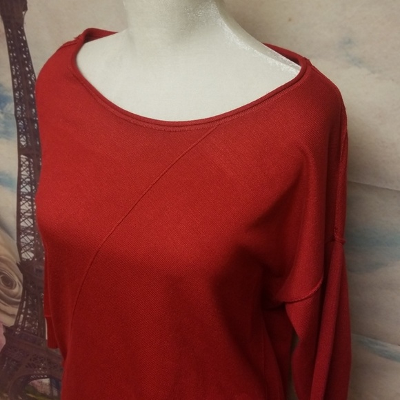 ⭐️ Verve ami asymmetrical sweater - Picture 3 of 7